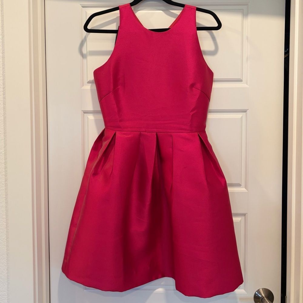 Anthropologie Chic Pink Sleeveless Mini Dress with Bow